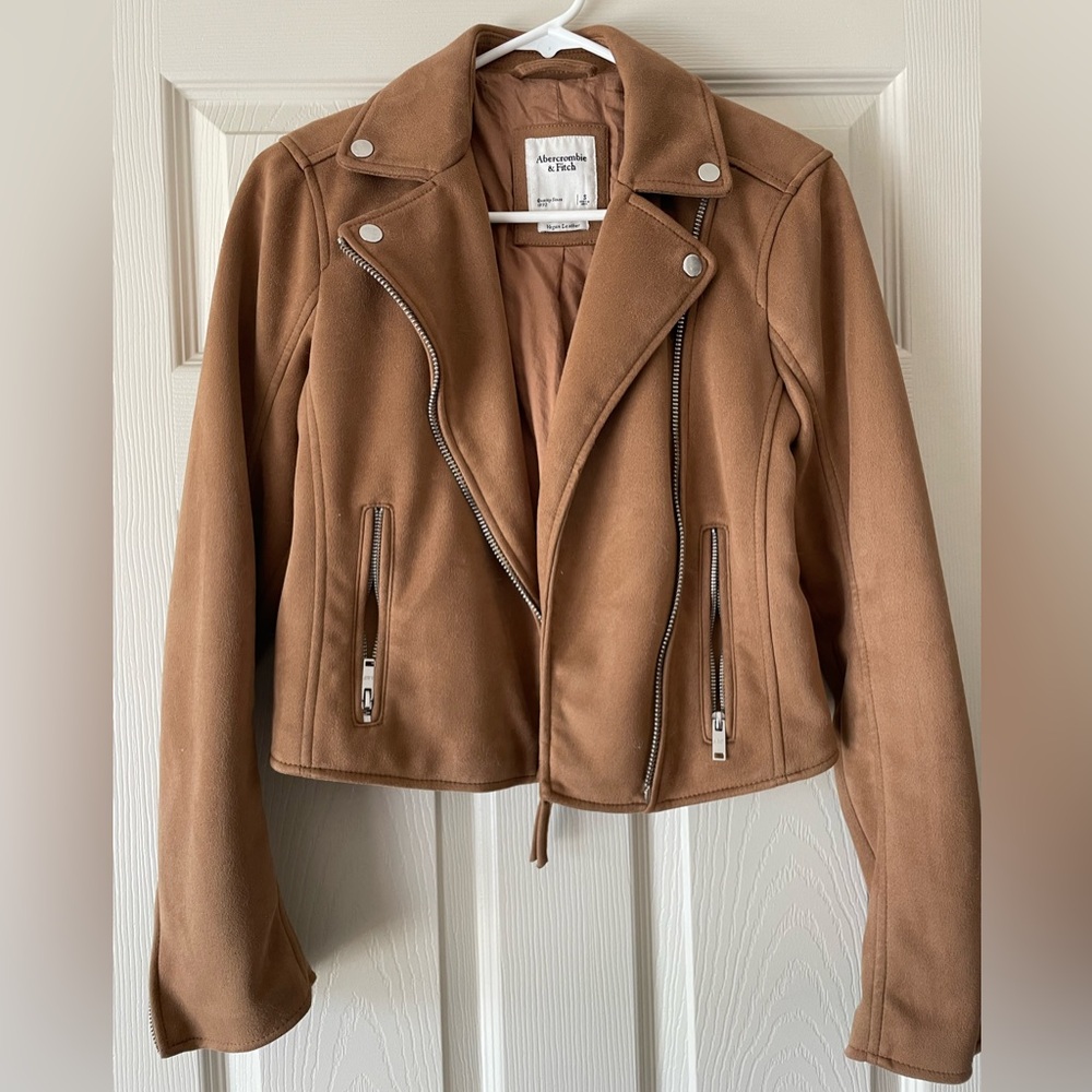 🚨 SALE // Abercrombie Vegan leather Jacket